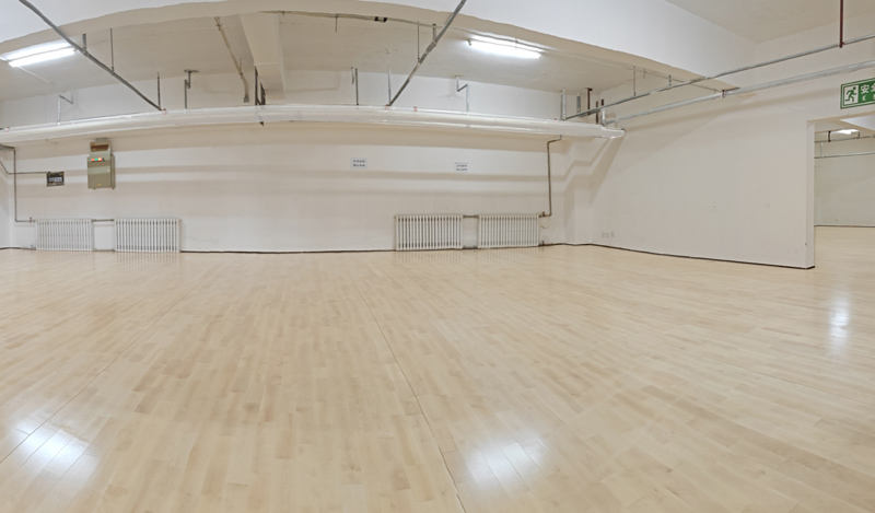 �˶�ľ�ذ峡��